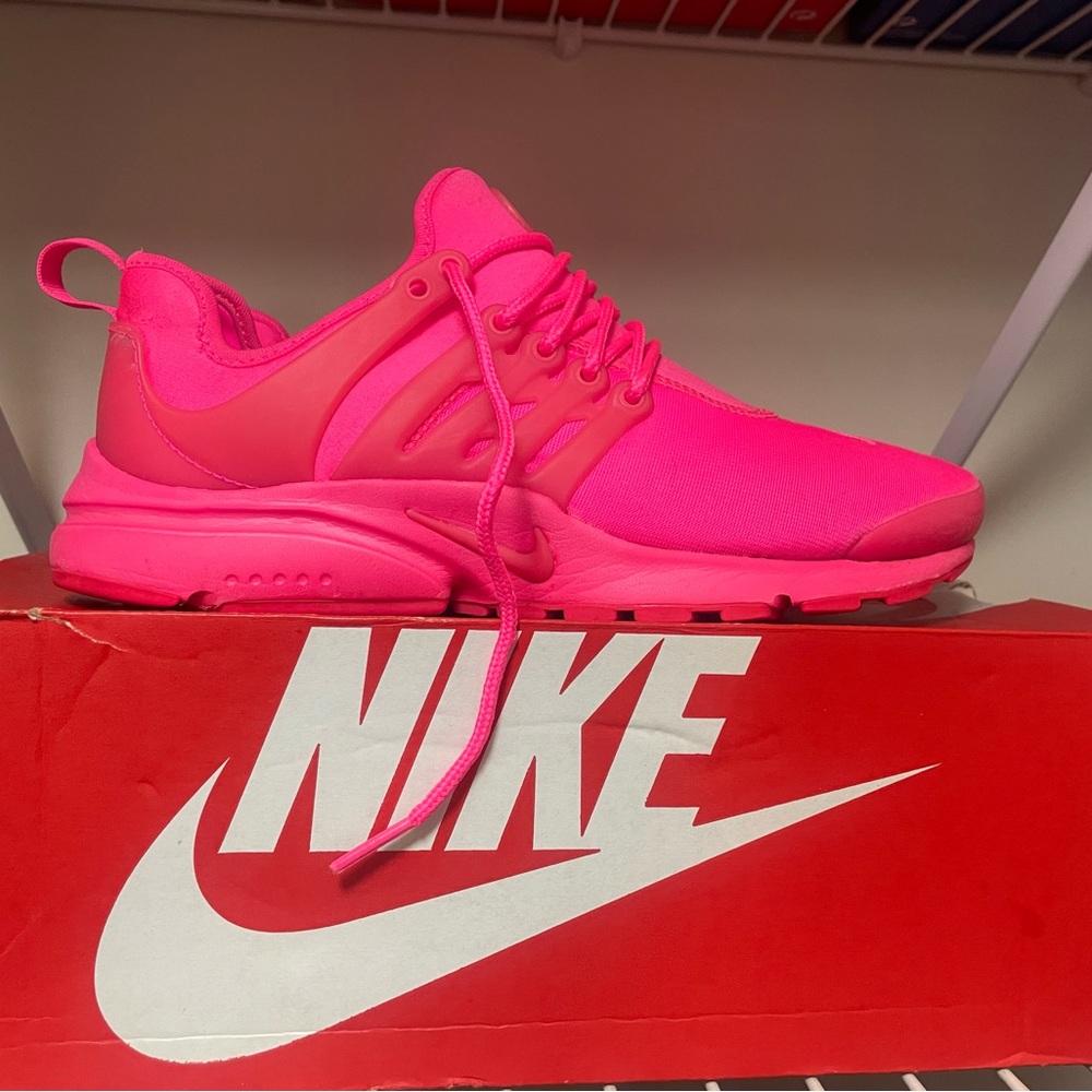 Nike Women's Air Presto Pink